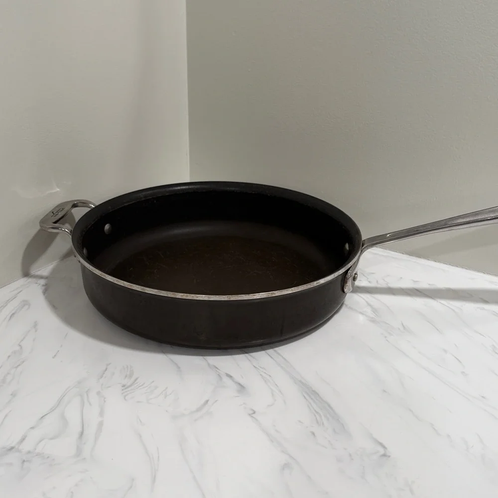 All-Clad LTD 11” Fry Pan – Hard Anodized – Made in USA very good condition